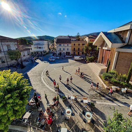 Numana appartamenti: la tua casa in centro a pochi passi dal mare Esterno foto